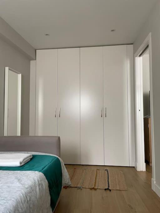 Apartamento Velarde-Maestranza Séville Extérieur photo