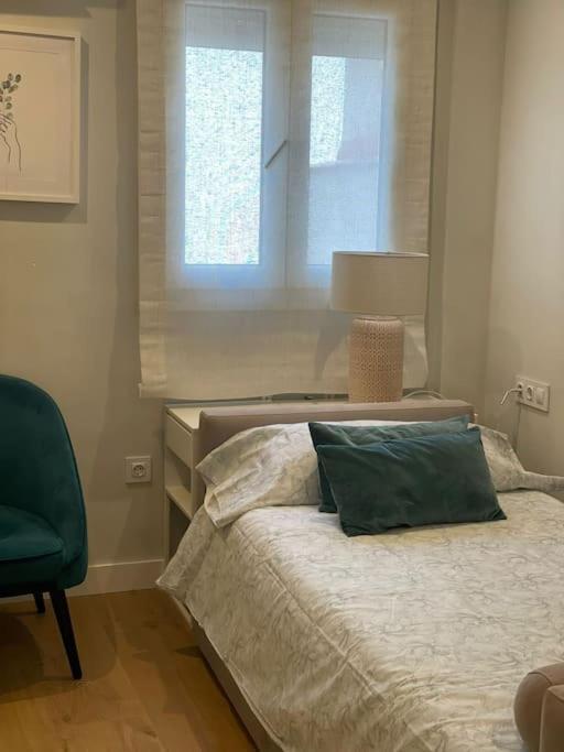 Apartamento Velarde-Maestranza Séville Extérieur photo