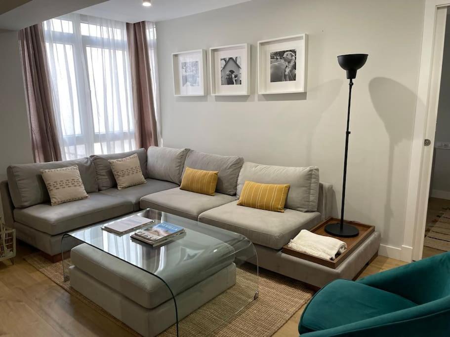 Apartamento Velarde-Maestranza Séville Extérieur photo