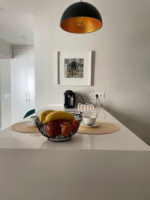 Apartamento Velarde-Maestranza Séville Extérieur photo
