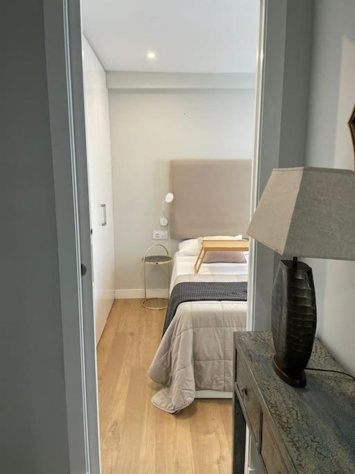 Apartamento Velarde-Maestranza Séville Extérieur photo