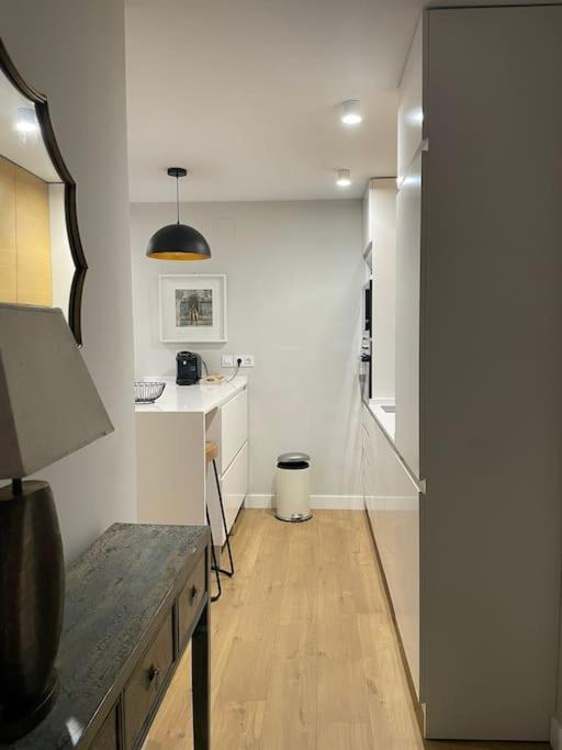 Apartamento Velarde-Maestranza Séville Extérieur photo
