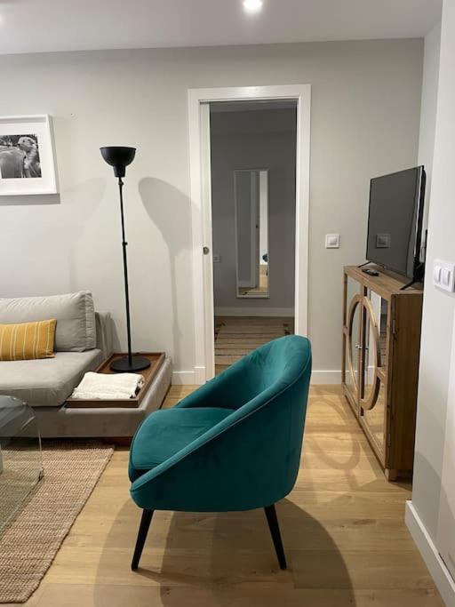 Apartamento Velarde-Maestranza Séville Extérieur photo
