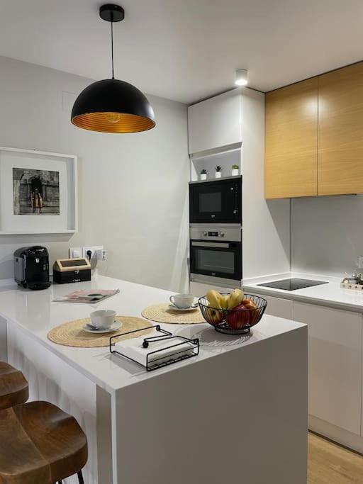 Apartamento Velarde-Maestranza Séville Extérieur photo