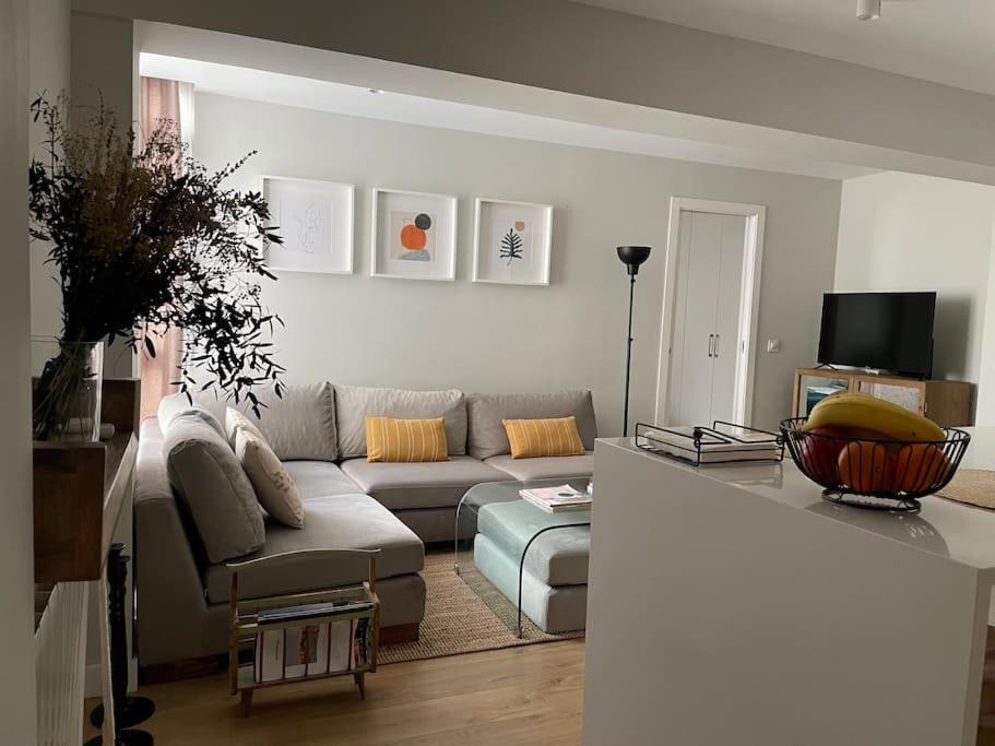 Apartamento Velarde-Maestranza Séville Extérieur photo