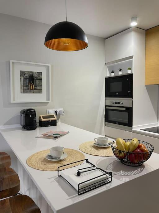 Apartamento Velarde-Maestranza Séville Extérieur photo